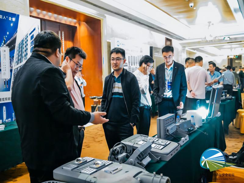 6529ee4256ffb.jpg 12049119(1).jpg