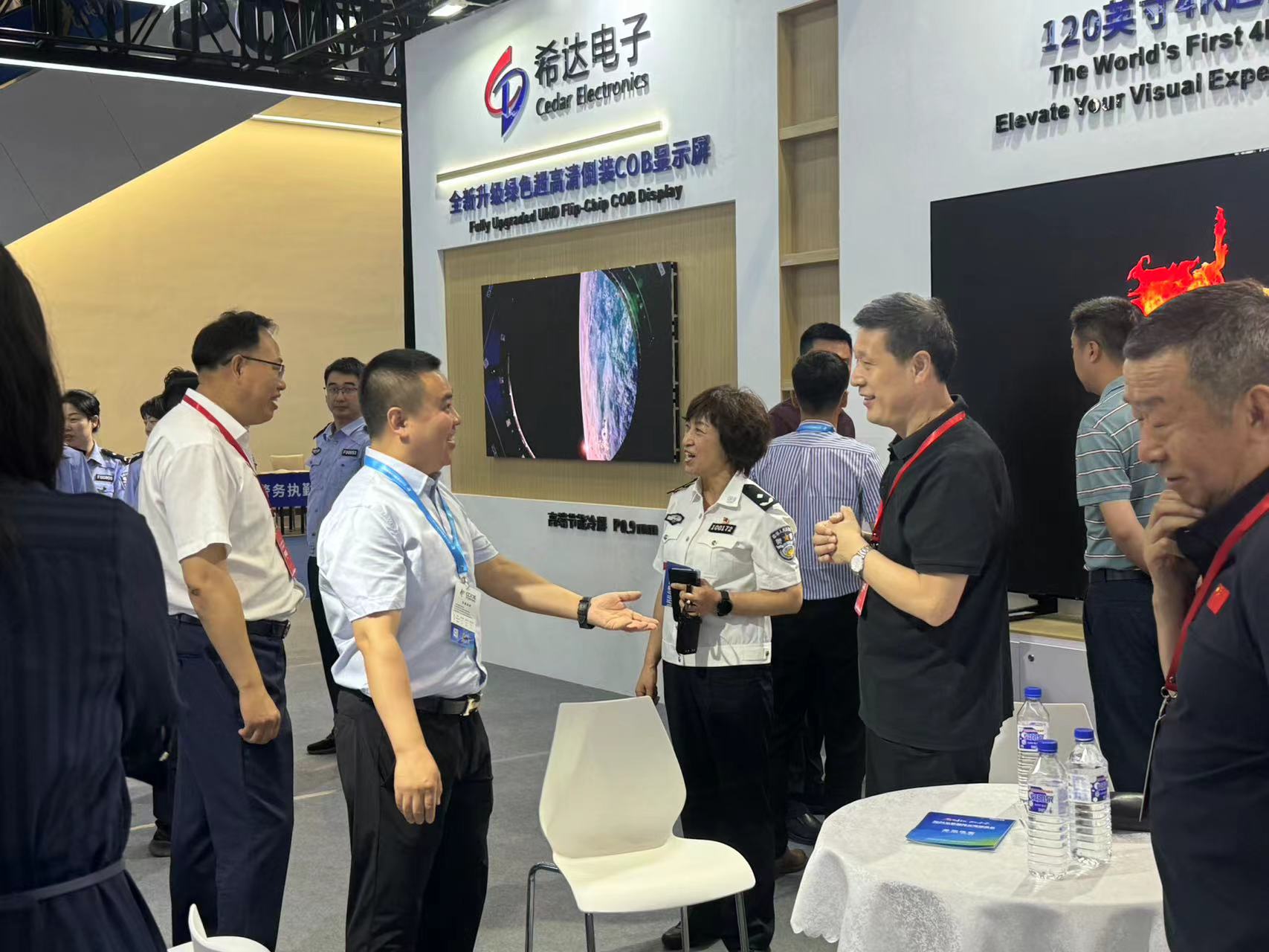 6678cb391802b.jpg 6678cb391802b.jpg