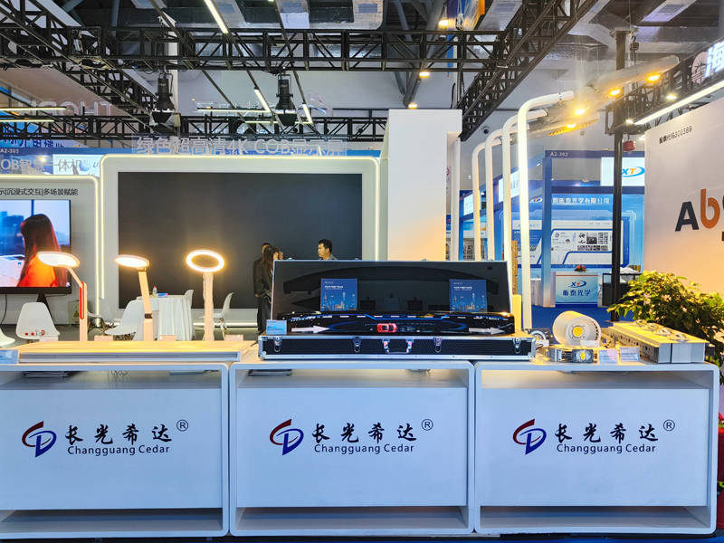 6850cf3a9496c.jpg 燈具.jpg